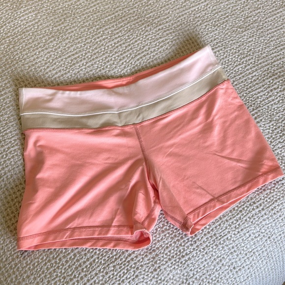 💜 2/$40 💜 Lululemon Shorts - Picture 1 of 1